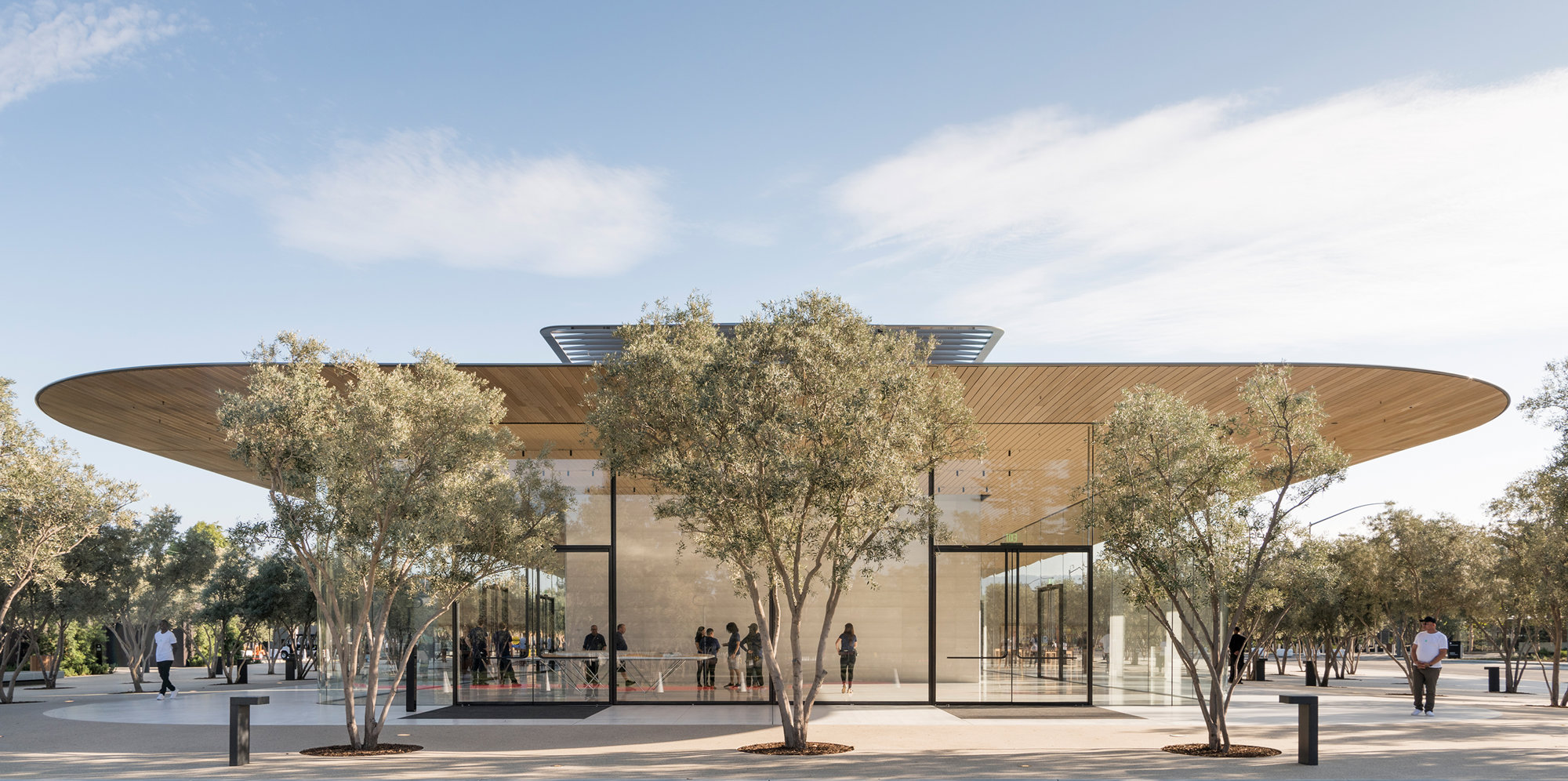 Apple Park Visitor Center Opens To The Public