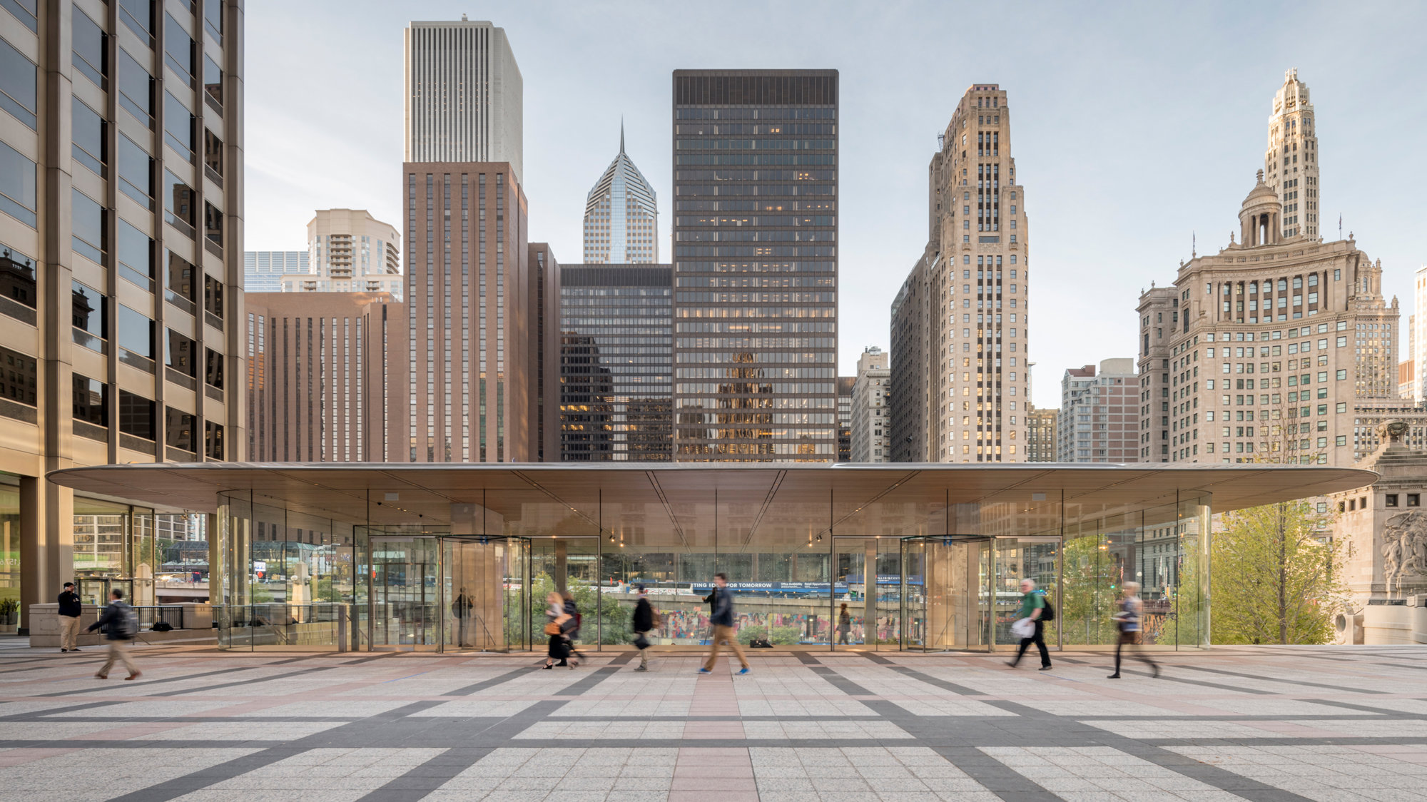 Apple Michigan Avenue Reconnects Chicago To Its River