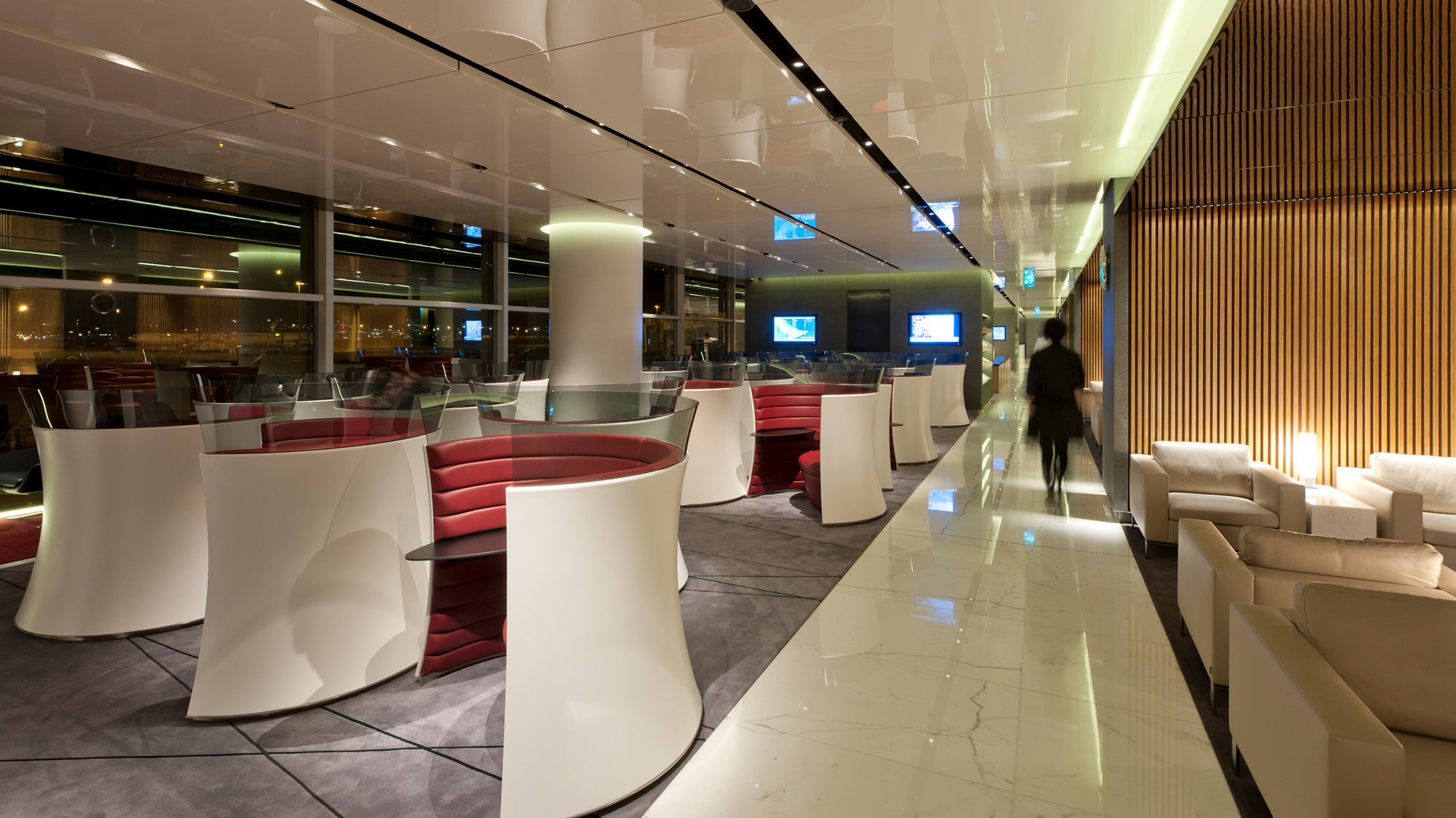 New Cathay Pacific Lounge Opens At Hong Kong International Airport