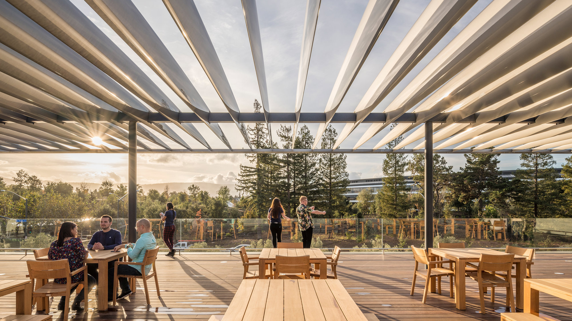Apple Park Visitor Center Opens To The Public