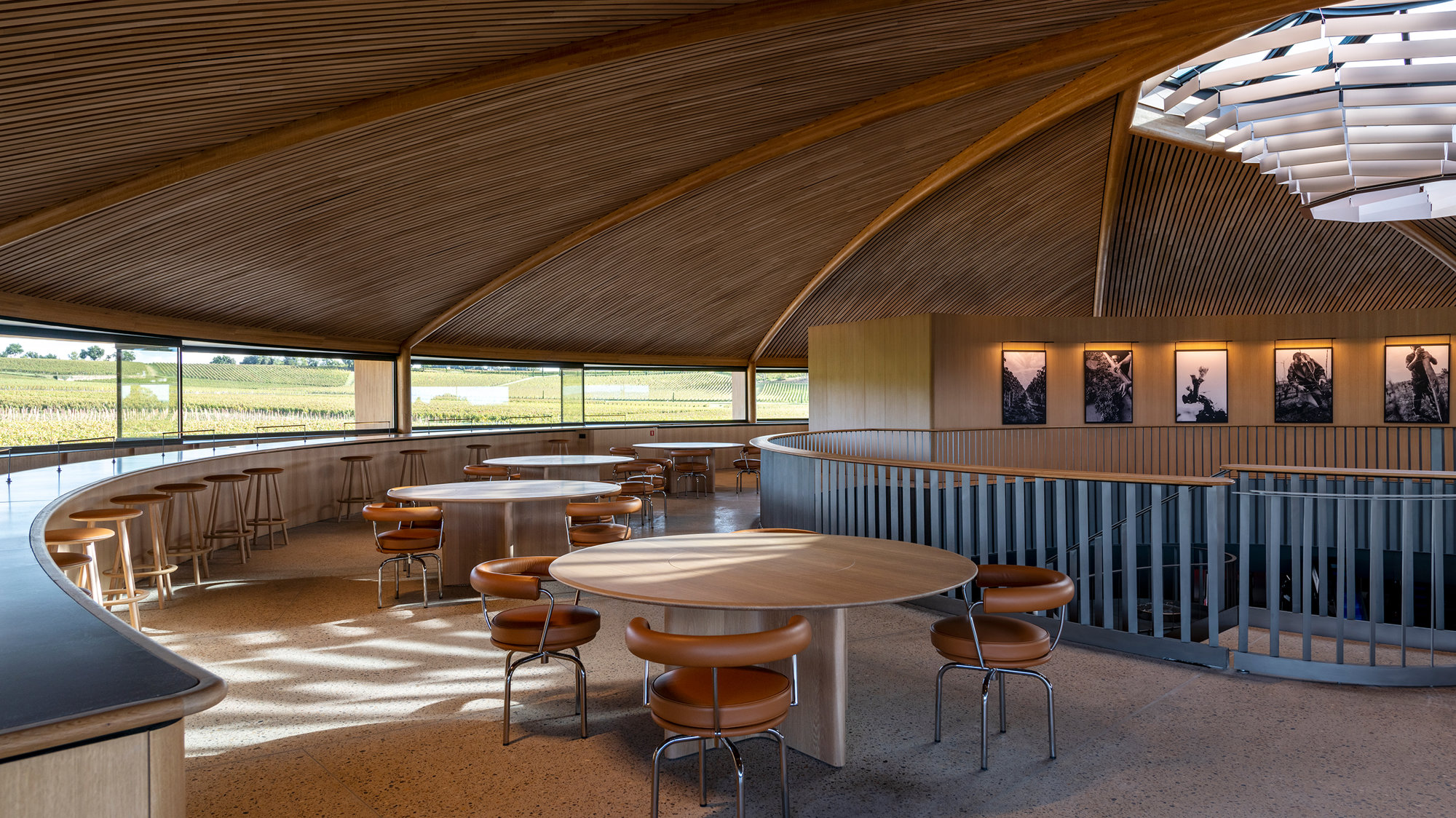 Le Dôme Winery In Bordeaux Welcomes Its First Visitors