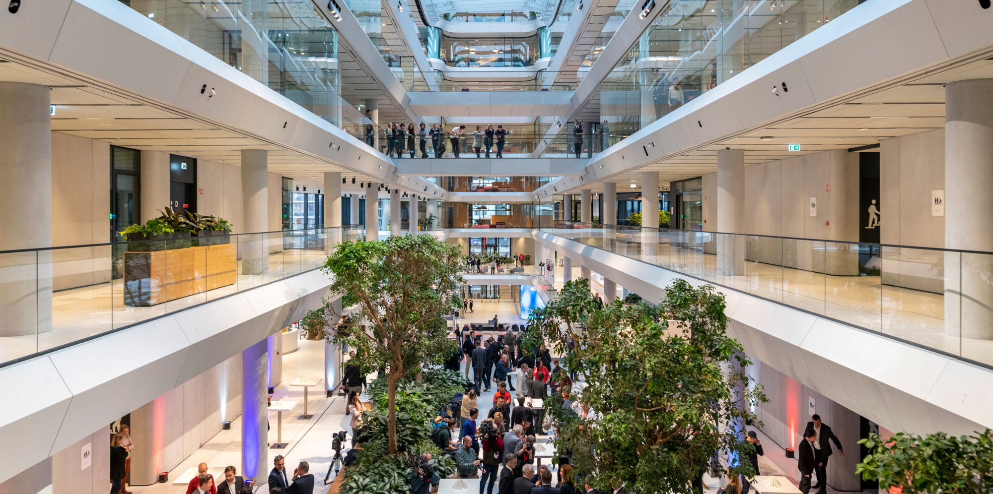 Foster + Partners Completes New Sustainable Headquarters For Mol Group In Budapest