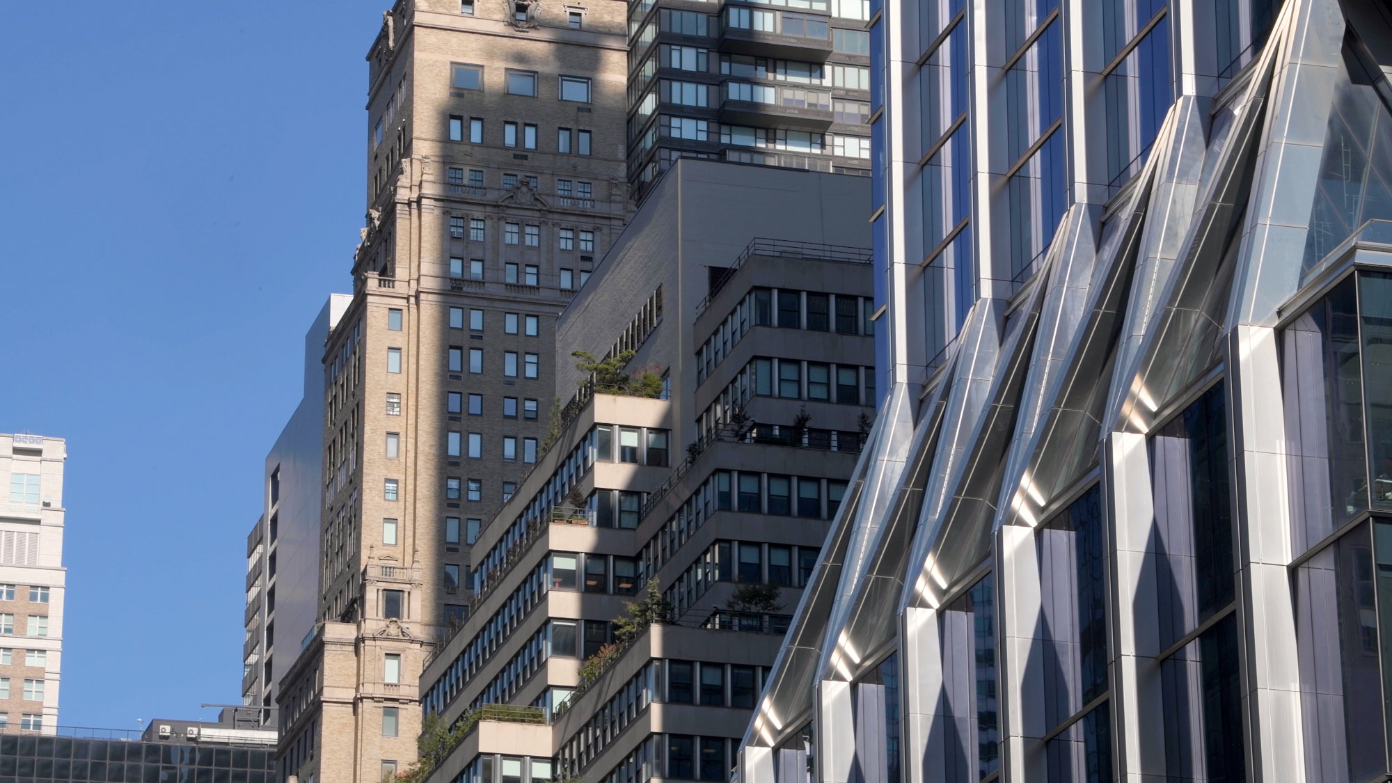 Foster + Partners Completes Park Avenue’s First Full-block Building In Over 50 Years