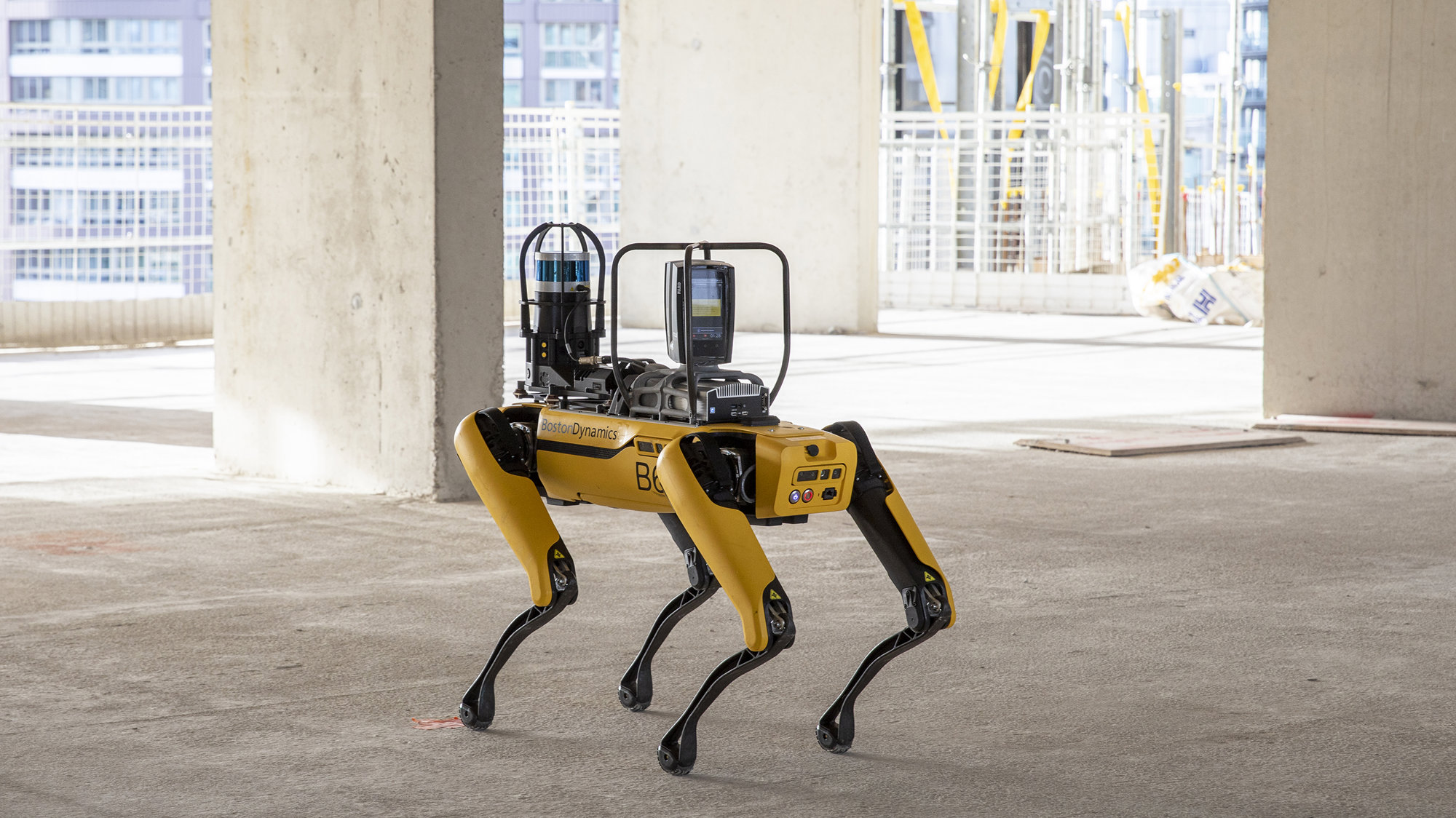 Foster + Partners Collaborates With Boston Dynamics To Monitor Construction Progress With Spot