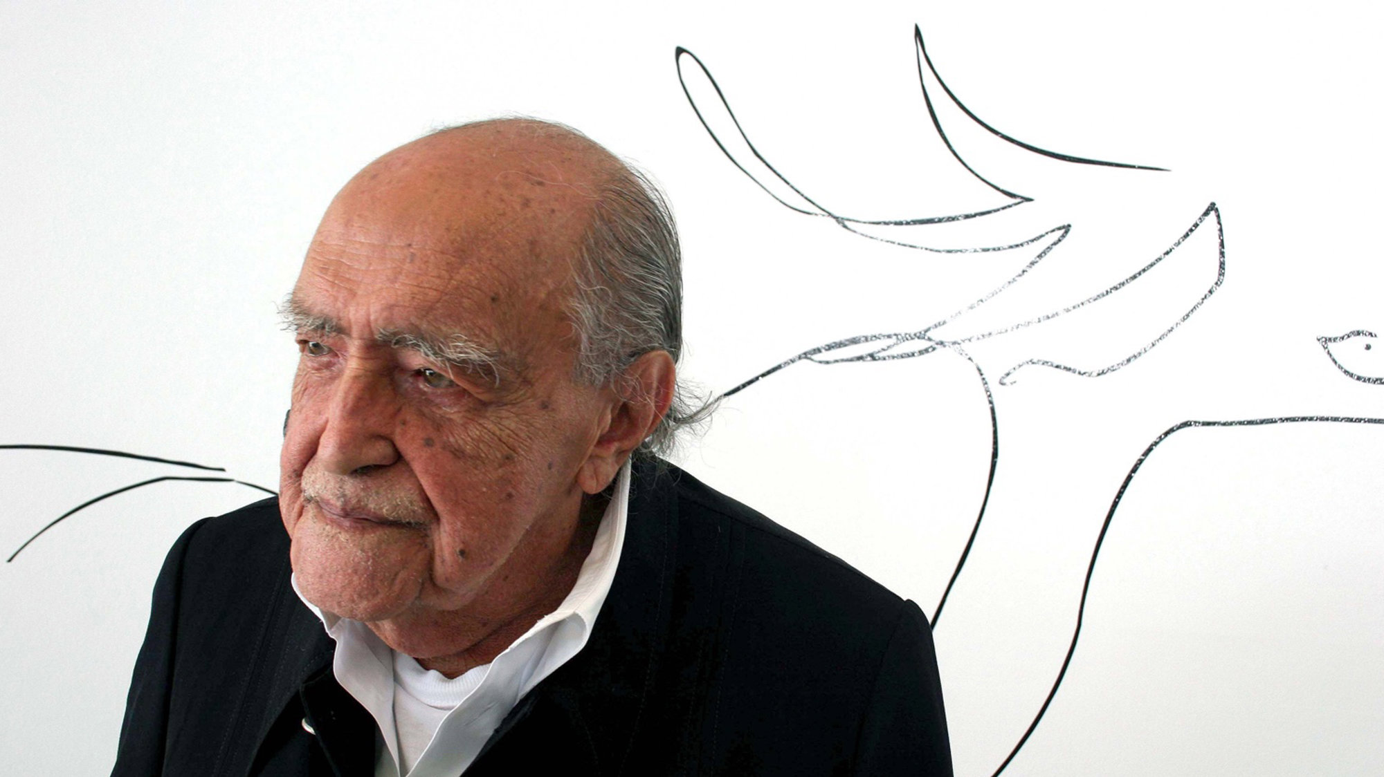 Tribute To Oscar Niemeyer By Norman Foster