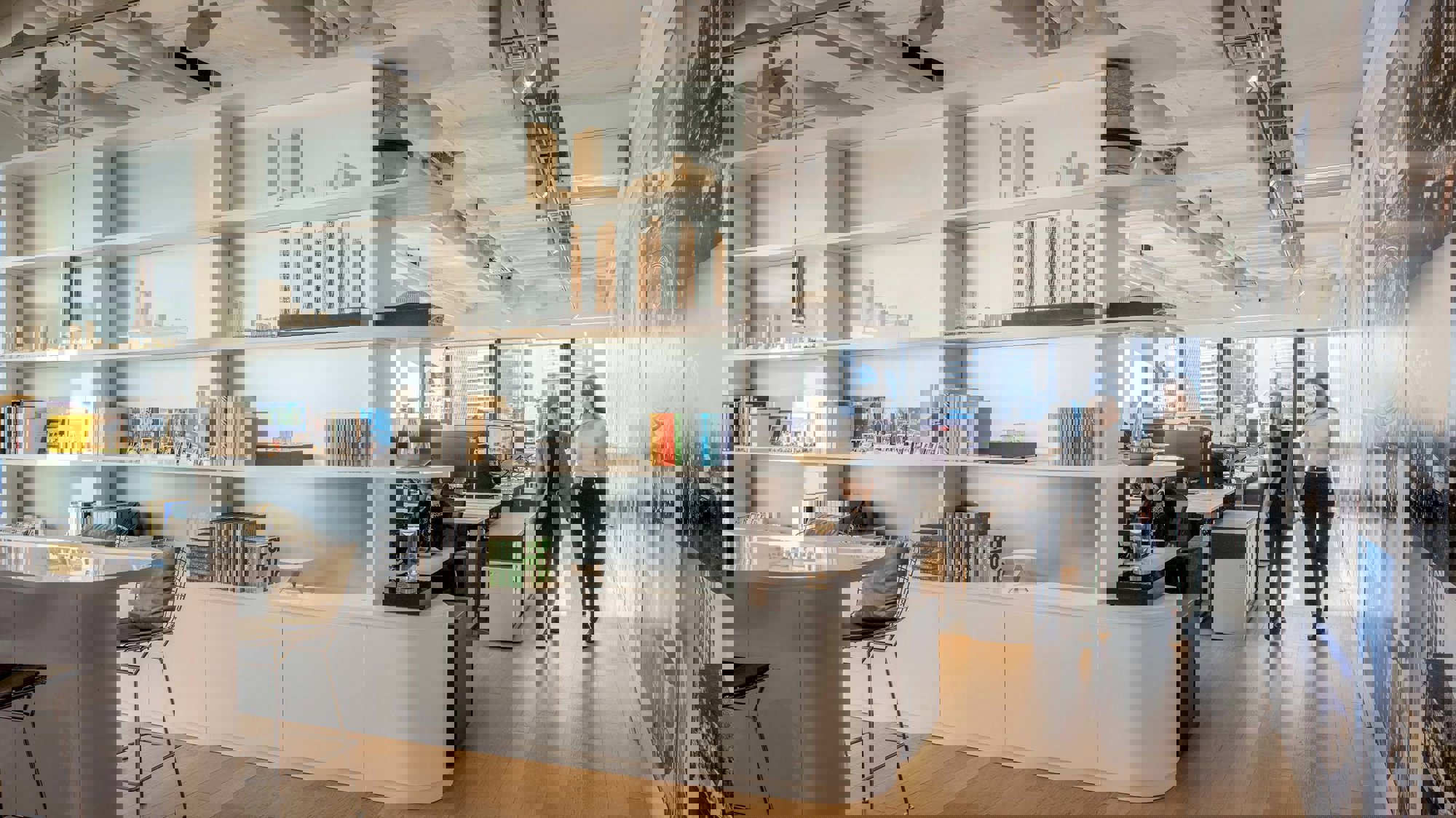 A Waterfront Studio On The Historic Bund, Shanghai