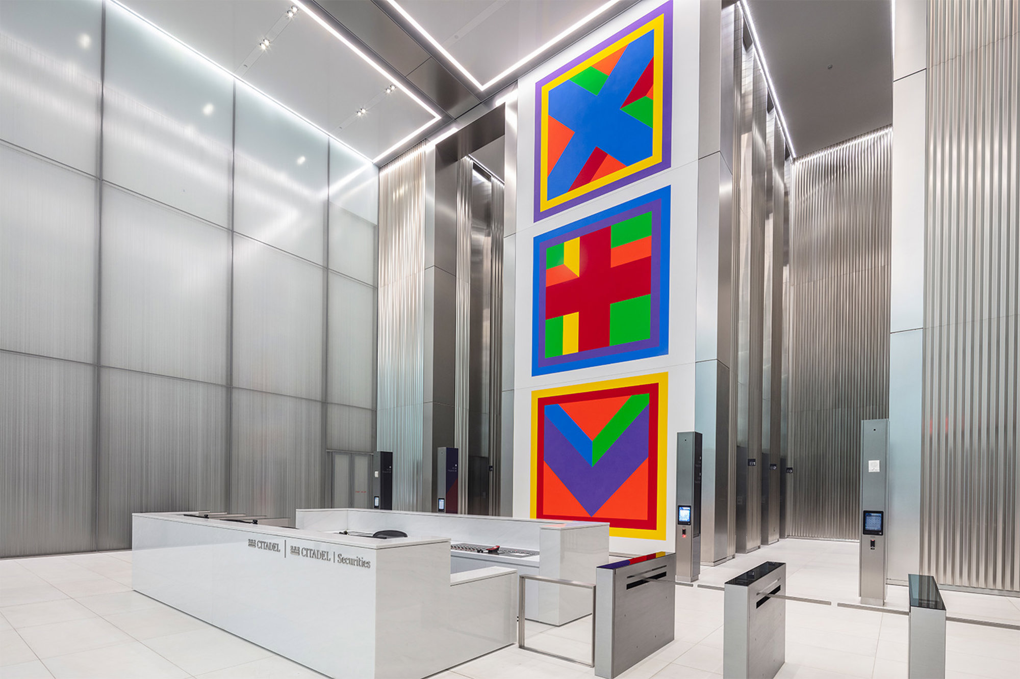 Sol Lewitt Artwork Unveiled In 425 Park Avenue Lobby