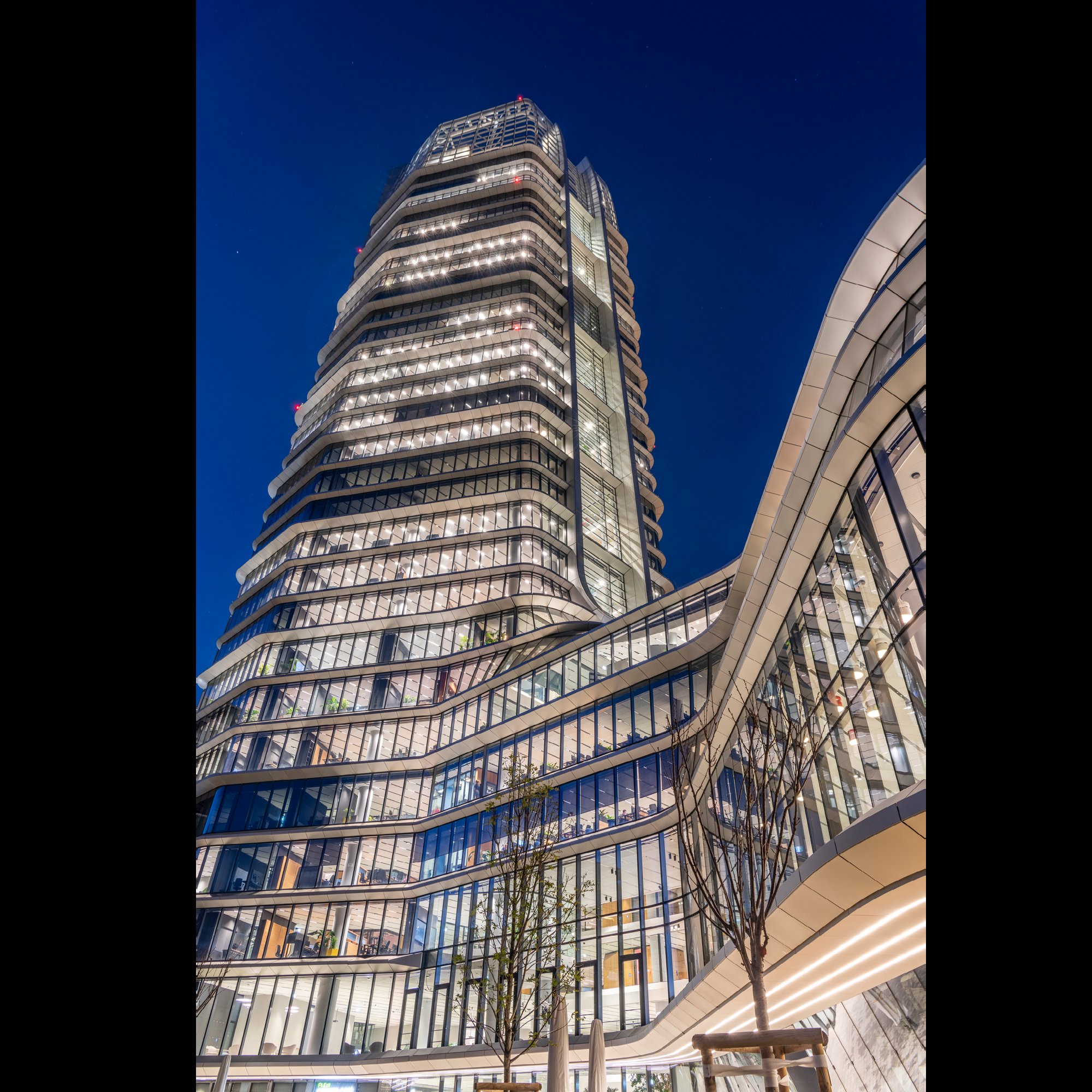 Foster + Partners Completes New Sustainable Headquarters For Mol Group In Budapest