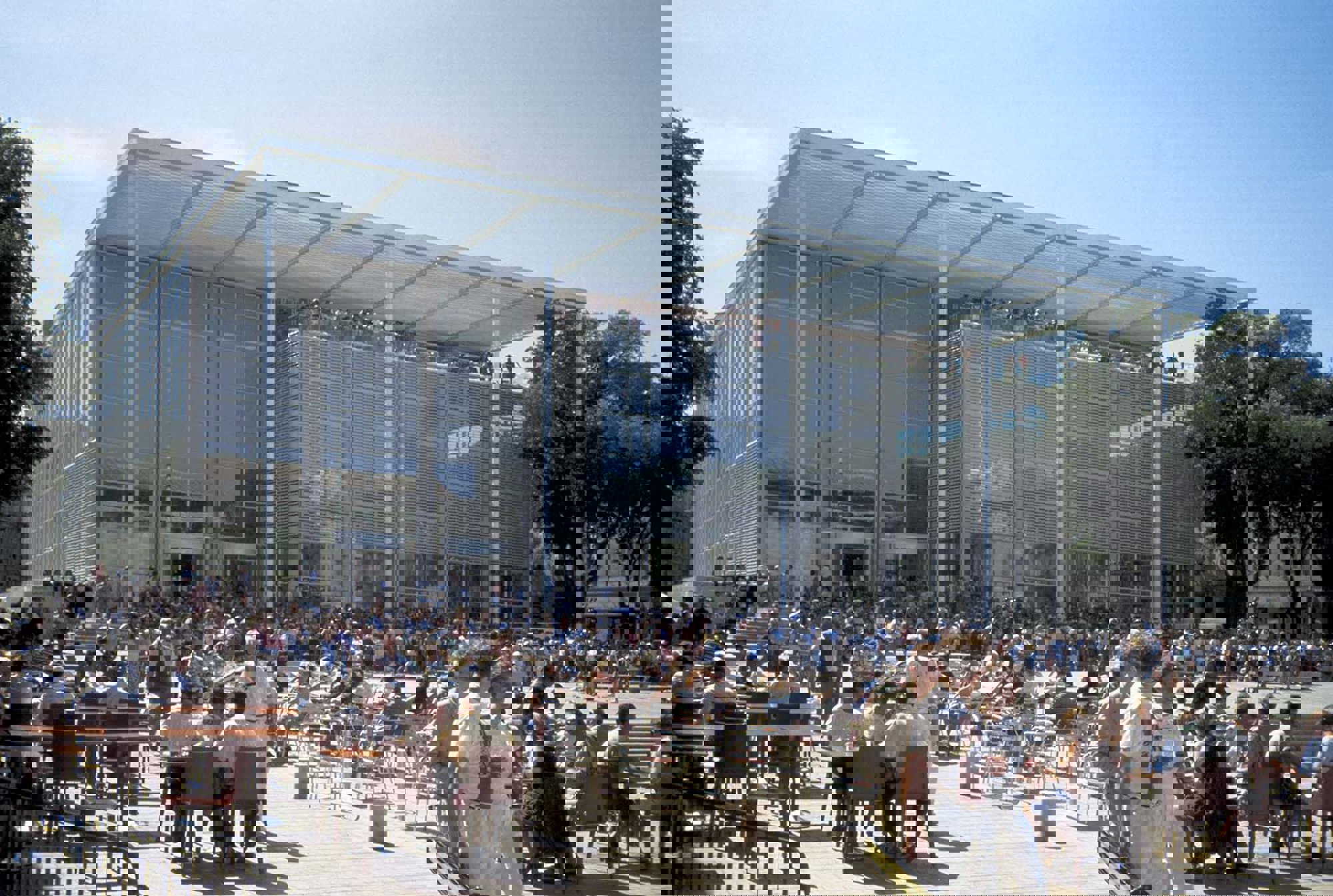 The Making Of… Carré D’art