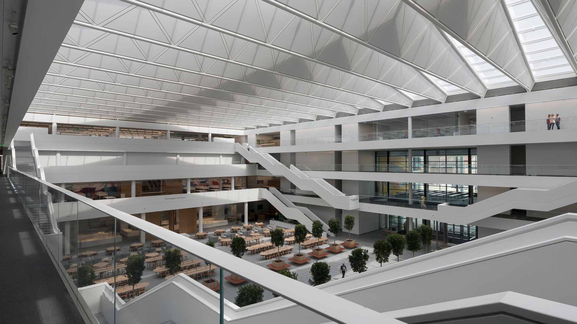 Foster + Partners Completes New Health Pavilion In Cleveland