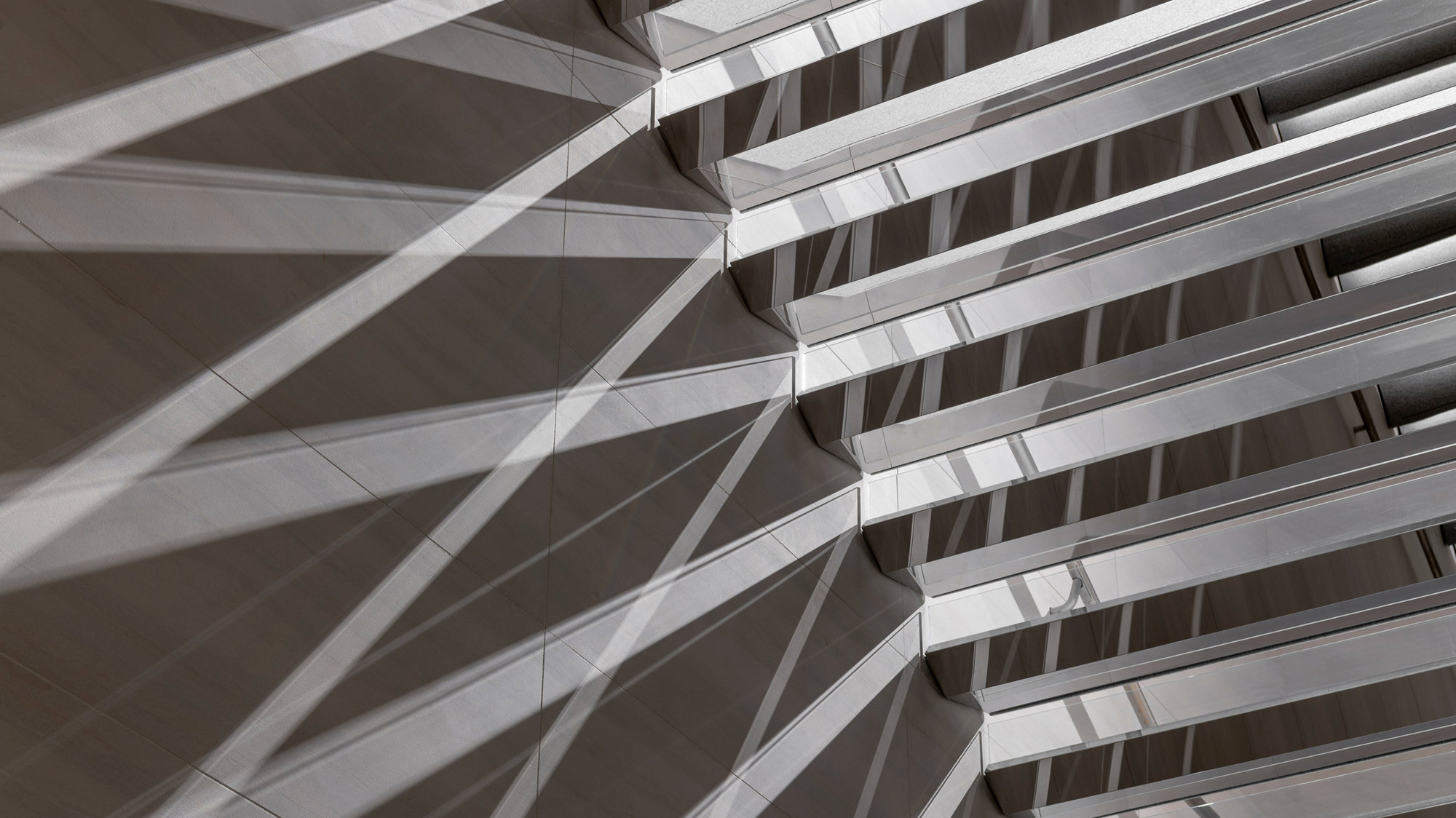 Seoul’s Apple Myeongdong Opens To The Public