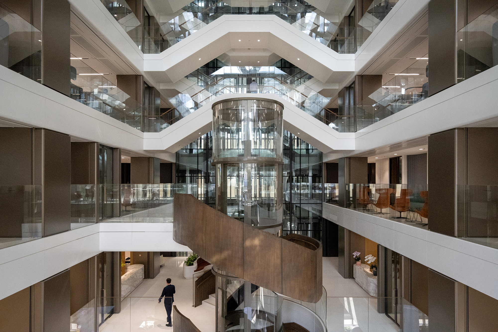 Foster + Partners Completes Techcombank Tower In Ho Chi Minh City