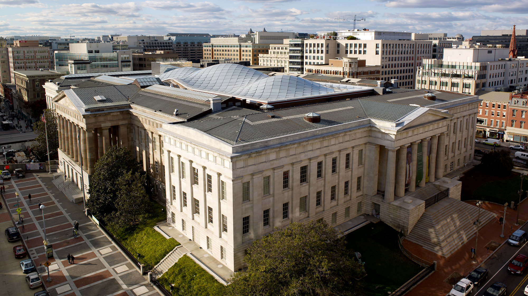 The Smithsonian Institution Tops Out