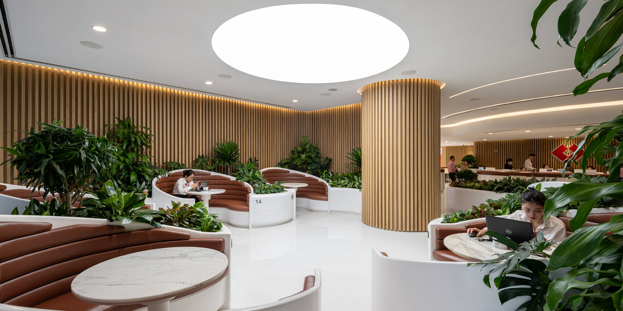 Foster + Partners Completes New Hanoi Hq For Techcombank
