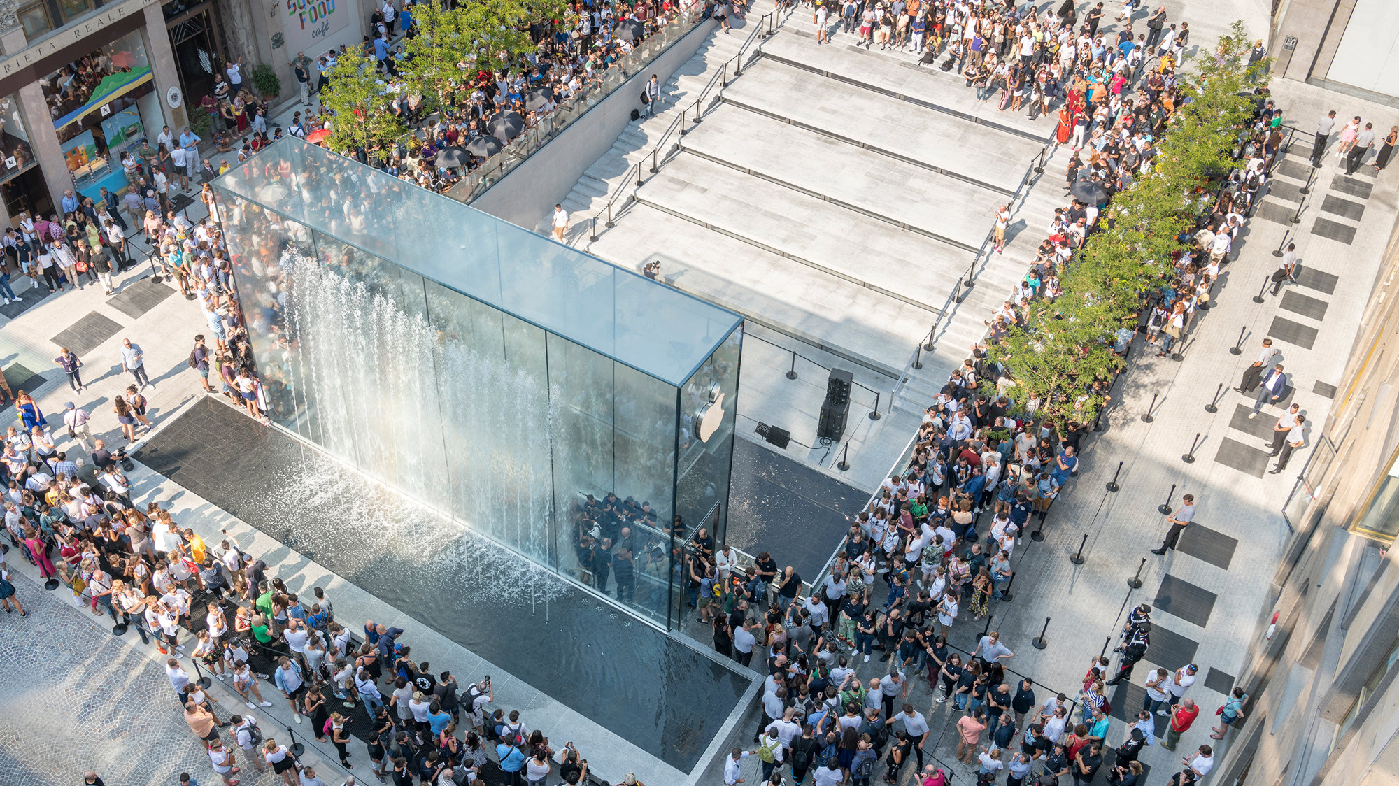 Apple Opens Milan’s Newest Public Square