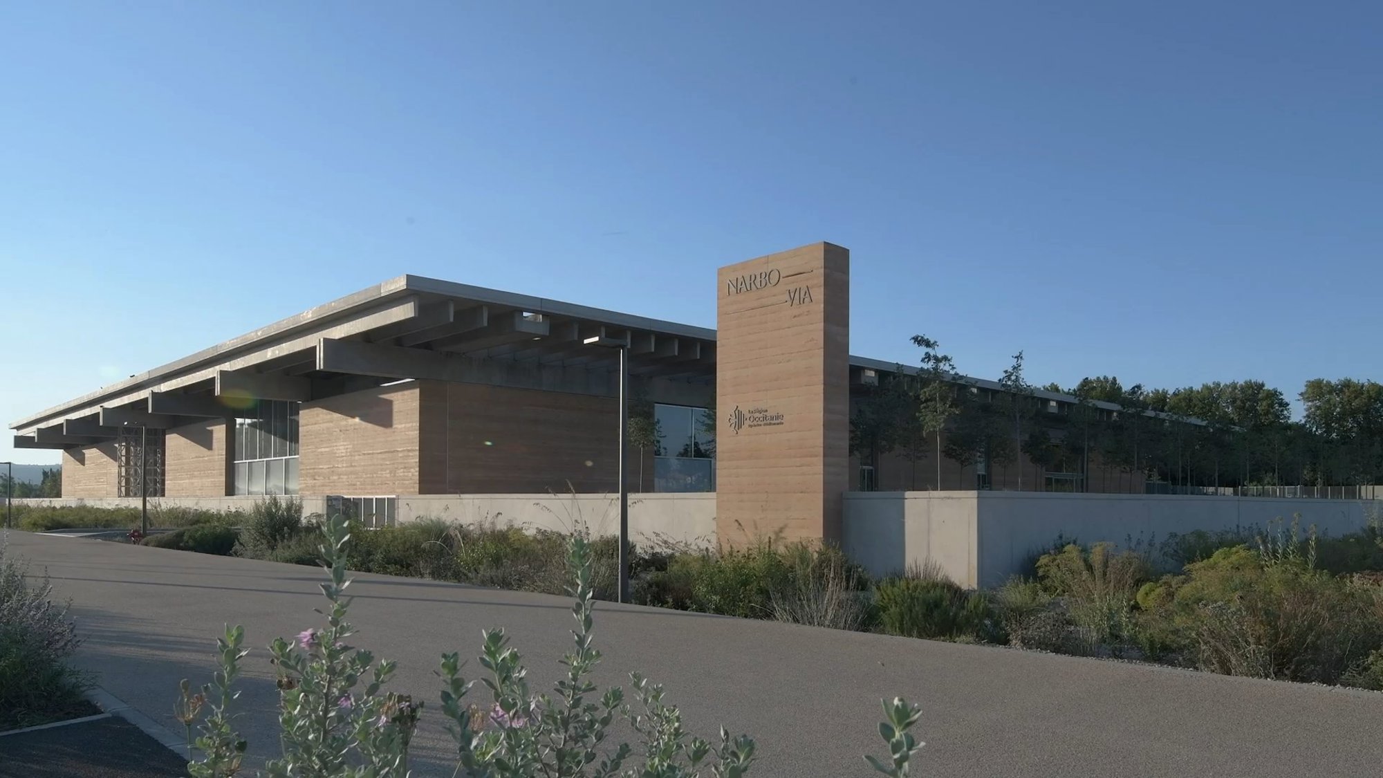 Tour of Narbo Via hosted by Spencer de Grey