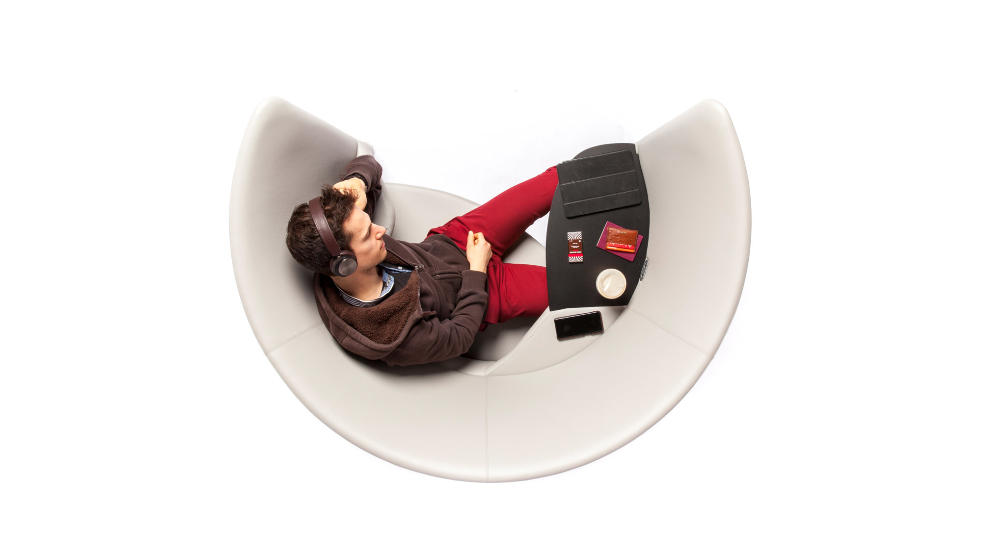 New Cove Lounge Chair Launched At Passenger Terminal Expo 2018