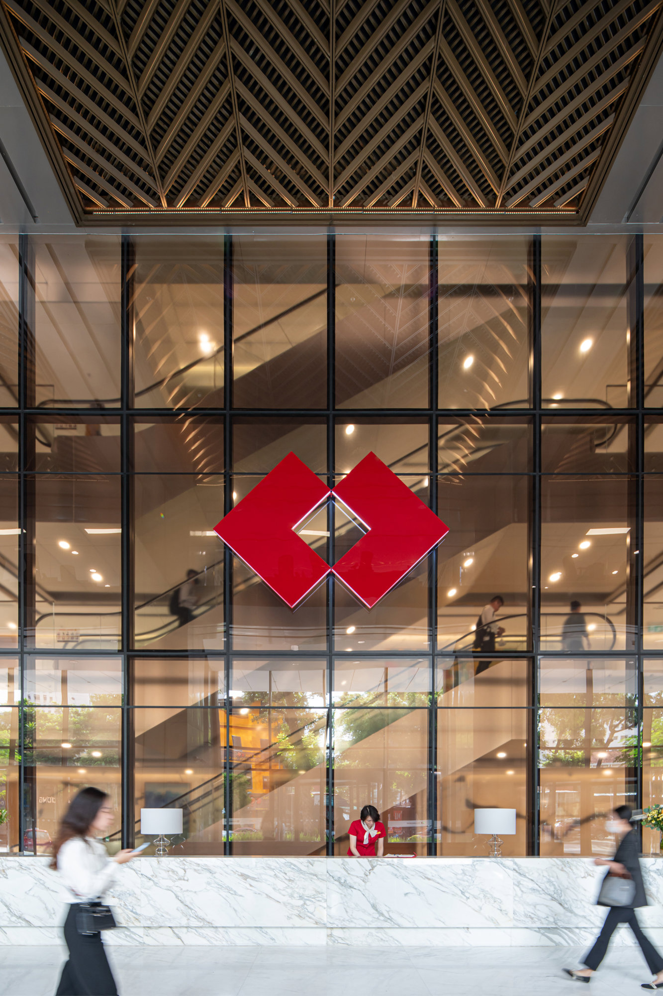 Foster + Partners Completes New Hanoi Hq For Techcombank