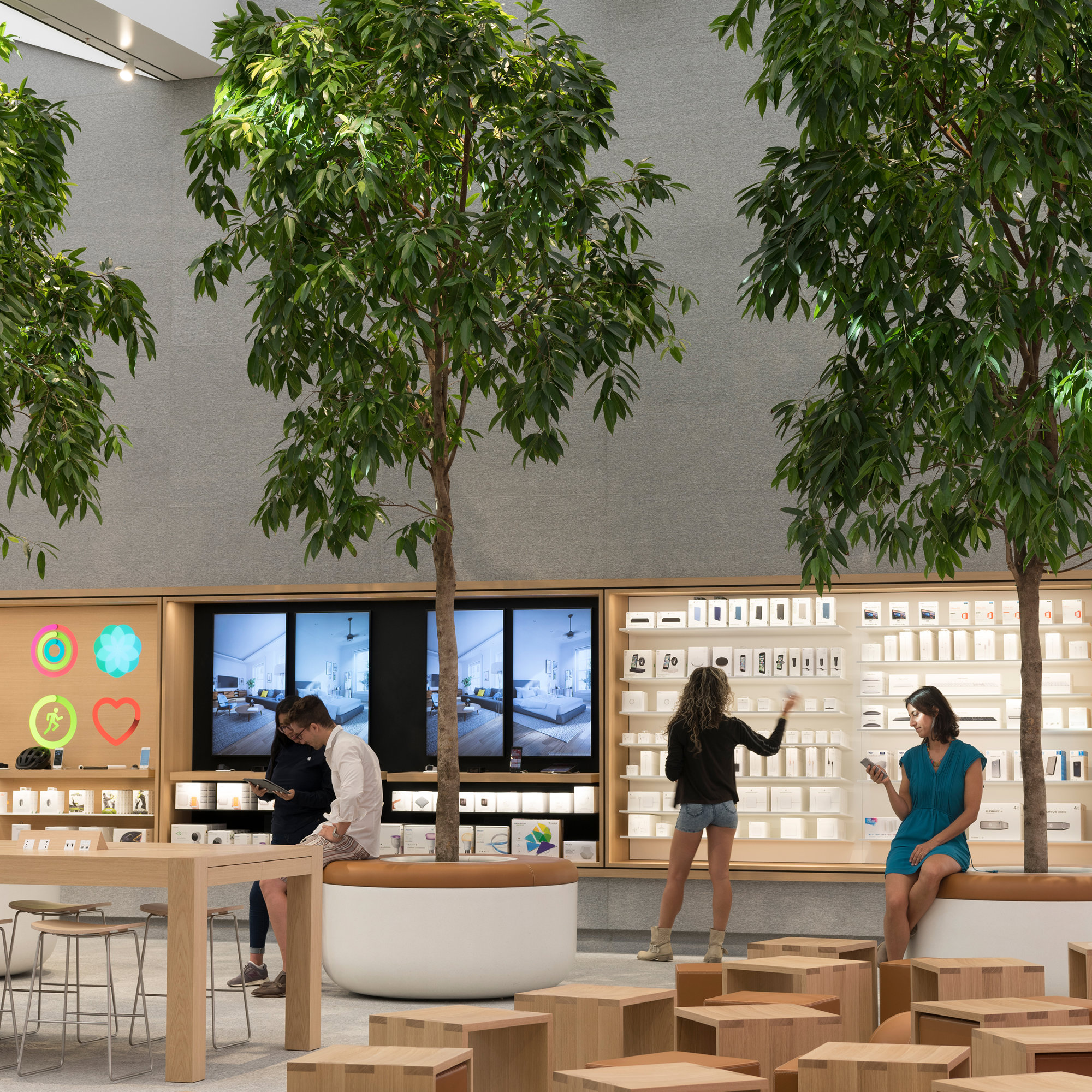 Apple Opens Milan’s Newest Public Square