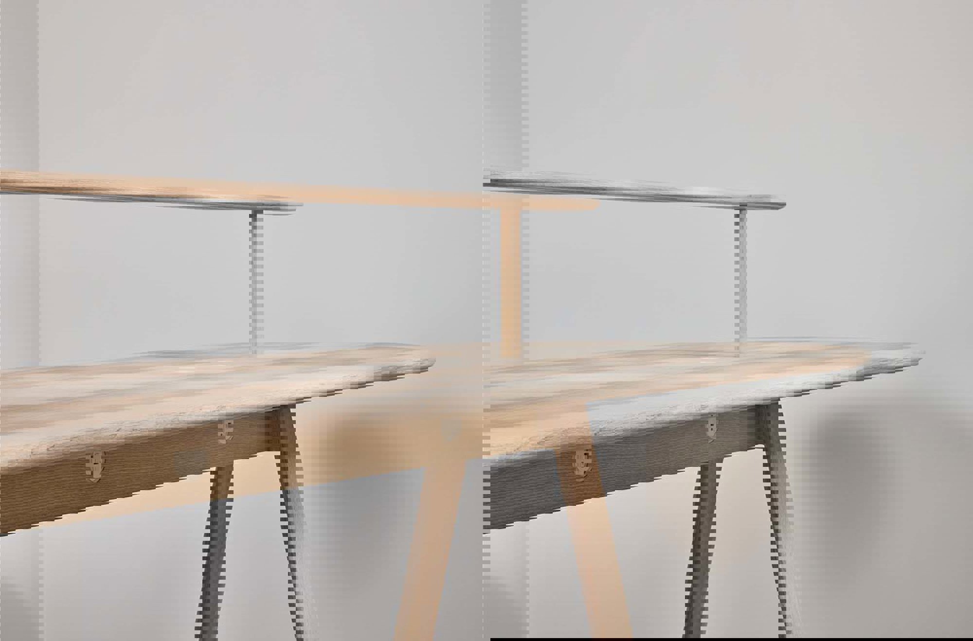 Foster + Partners Unveils New Furniture Range For Agile Working