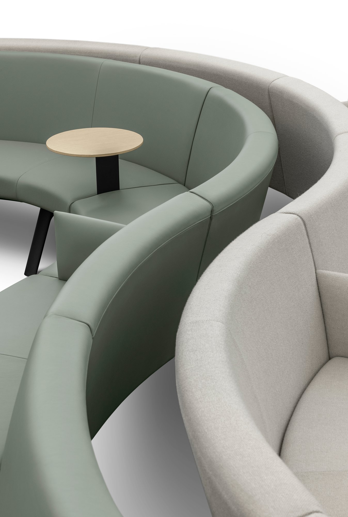 Bay System Launches At Passenger Terminal Expo 2023