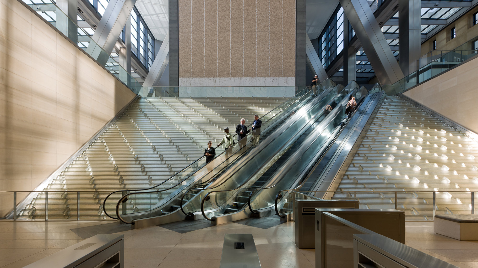 Camera Drone Film Released To Mark Tenth Anniversary Of Hearst Tower