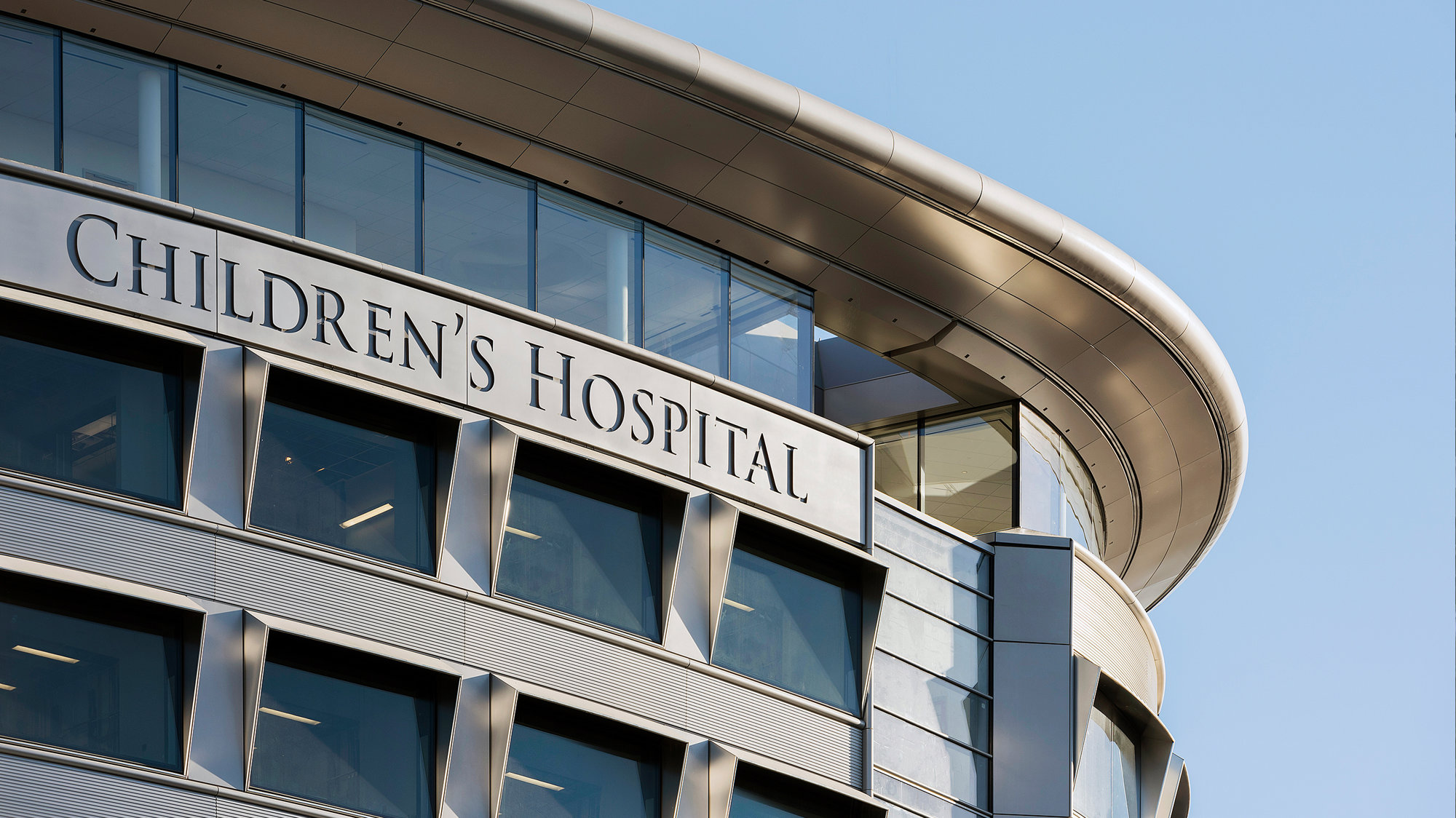 University Of Iowa Children’s Hospital Completes First Phase Of Foster + Partners’ Masterplan.