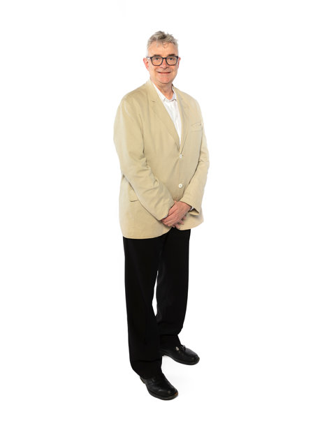 Andrew Henden